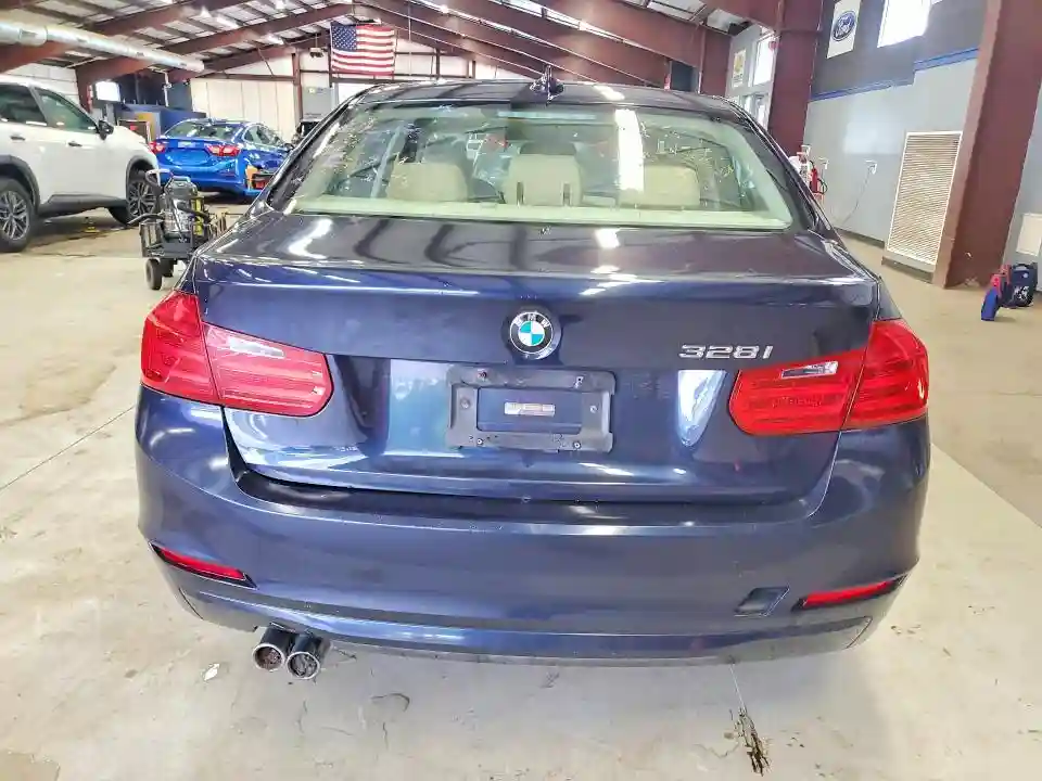 WBA3A5G51ENP27146 2014 BMW 3 SERIES-5