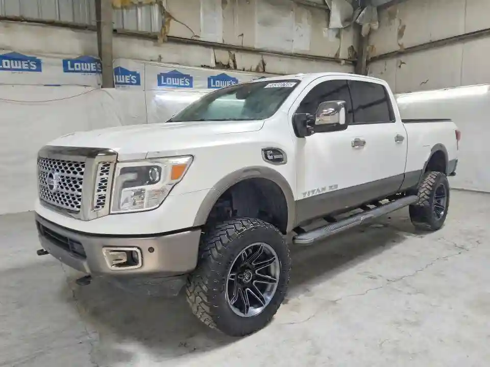 1N6BA1F46JN521358 2018 NISSAN TITAN-0