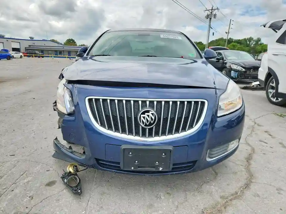 W04GN5EC9B1006211 2011 BUICK REGAL-4