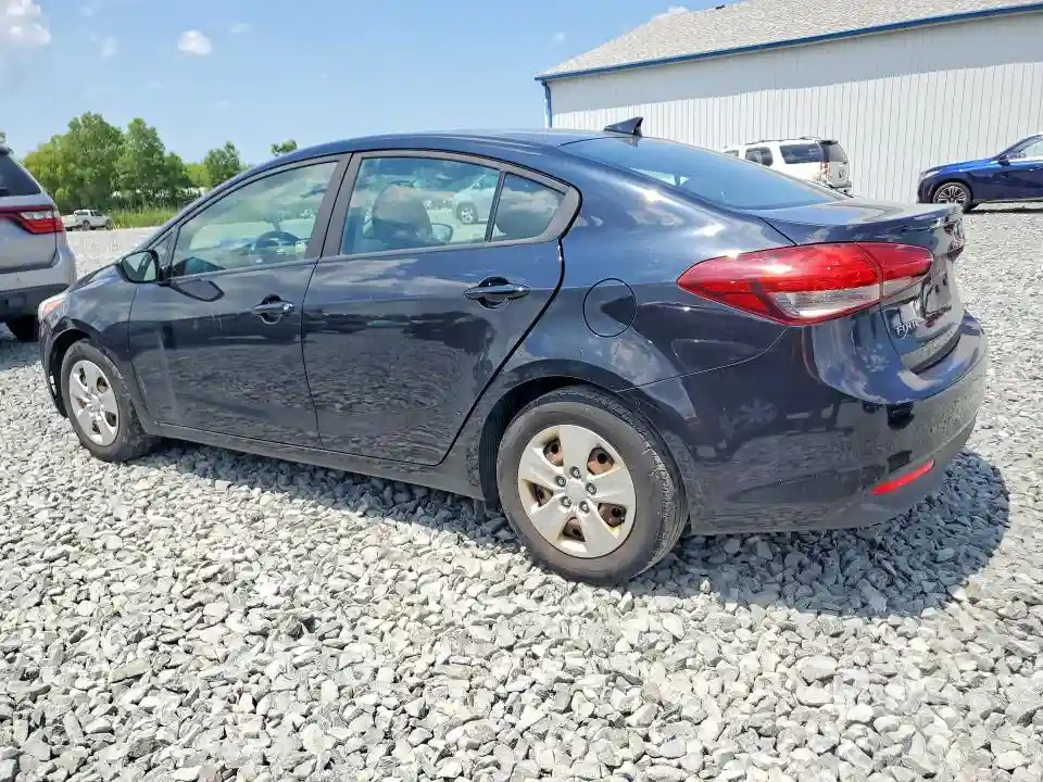 3KPFL4A74JE194822 2018 KIA FORTE-1