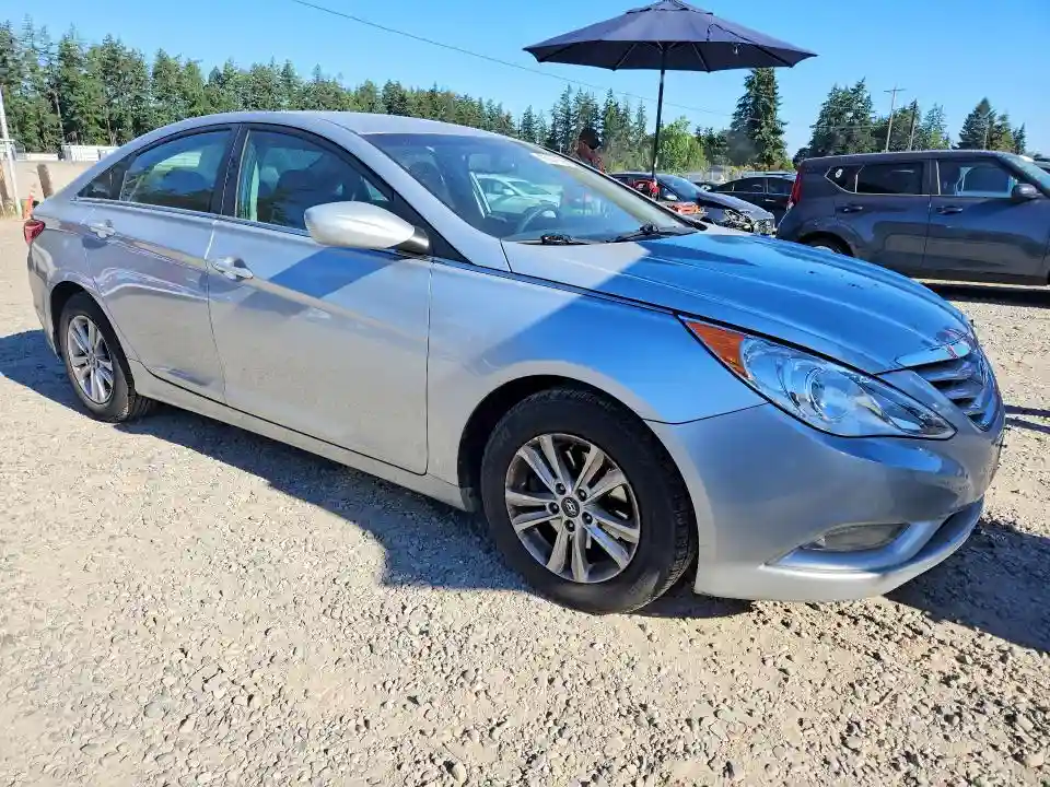 5NPEB4AC5DH789643 2013 HYUNDAI SONATA-3