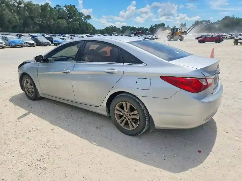 5NPEB4AC3DH507032 2013 HYUNDAI SONATA-1