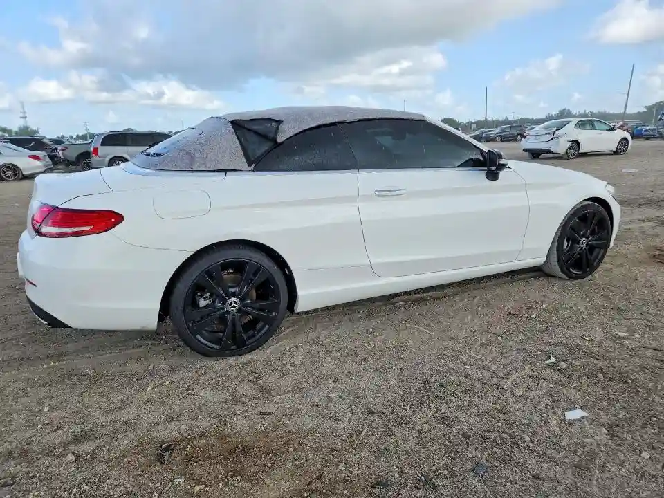 WDDWK4JB6HF518379 2017 MERCEDES-BENZ C-CLASS-2