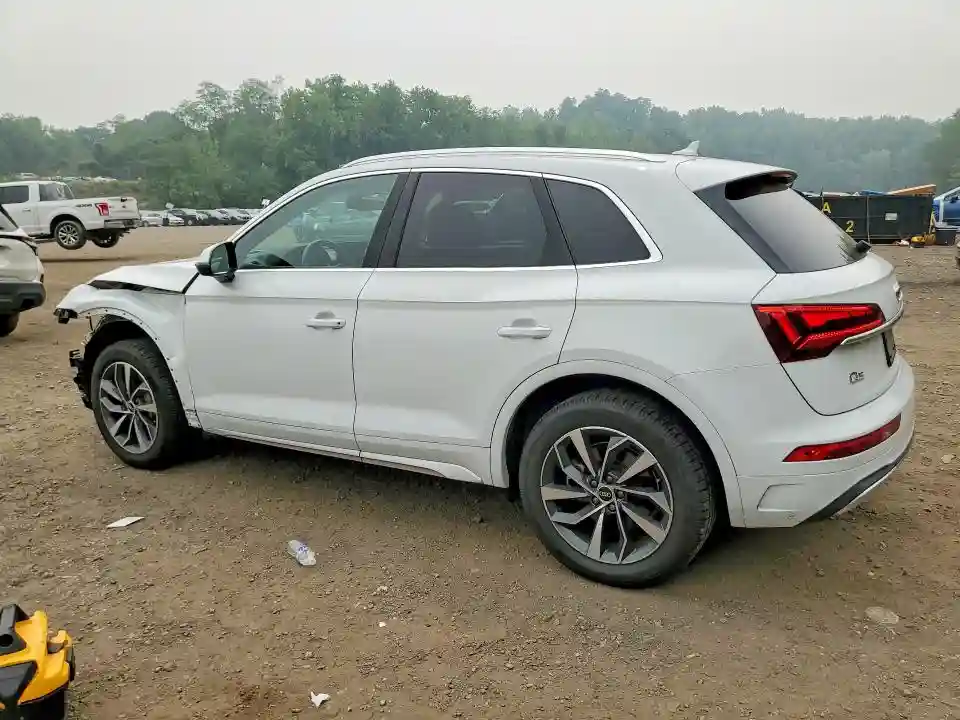 WA1BAAFY5M2024677 2021 AUDI Q5-1