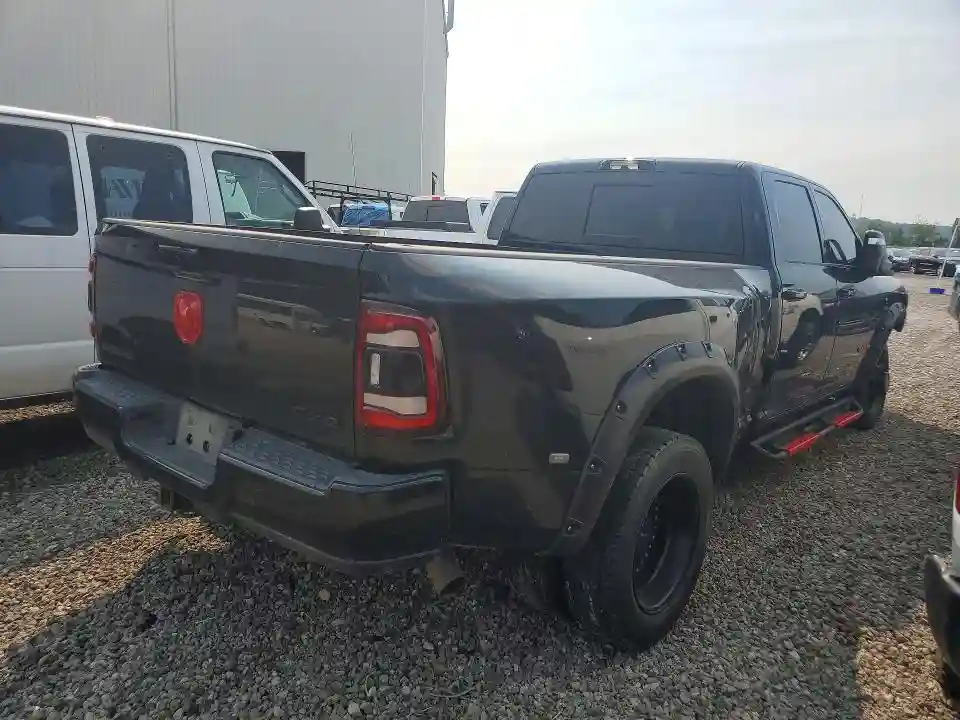 3C63RRJLXPG605866 2023 RAM 3500-2