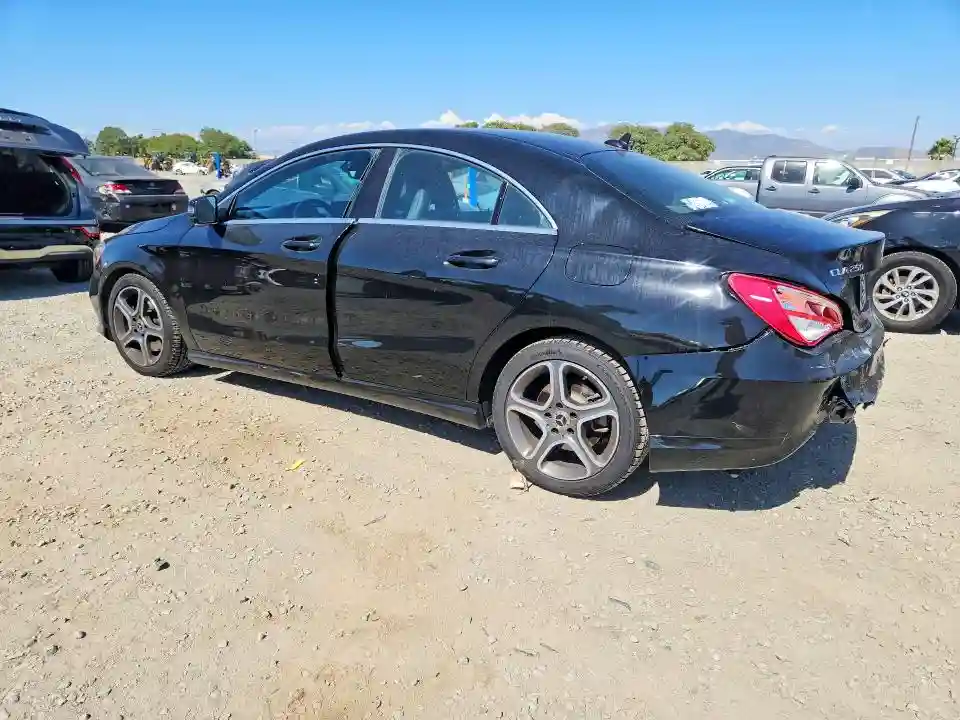 WDDSJ4EB5JN581867 2018 MERCEDES-BENZ CLA-CLASS-1