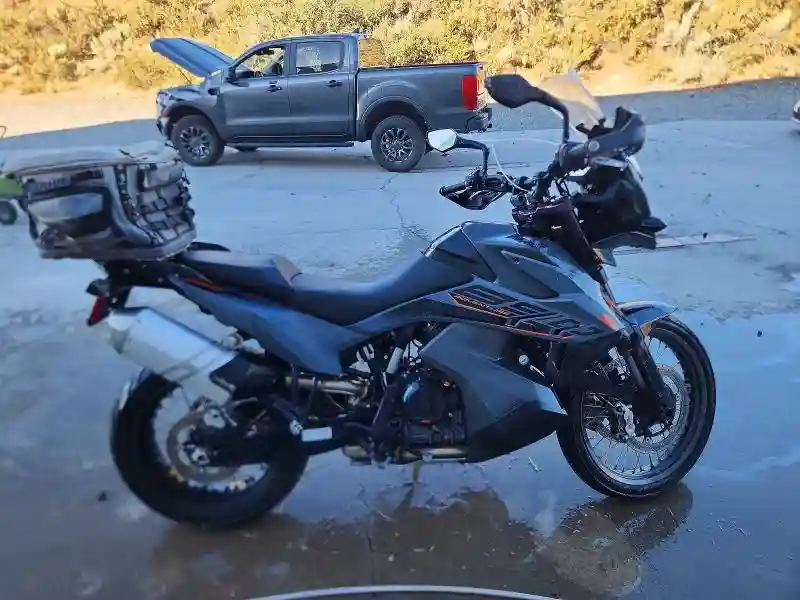 VBKTS6402MM805273 2021 KTM 890-0