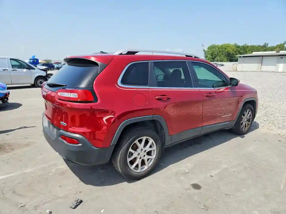 1C4PJLCB3HW507218 2017 JEEP CHEROKEE-2