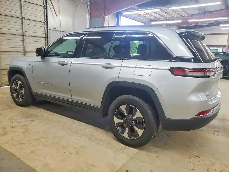 1C4RJYB64RC721339 2024 JEEP GRAND CHEROKEE-1