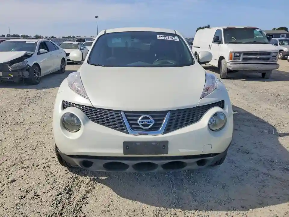 JN8AF5MR8BT000293 2011 NISSAN JUKE-4