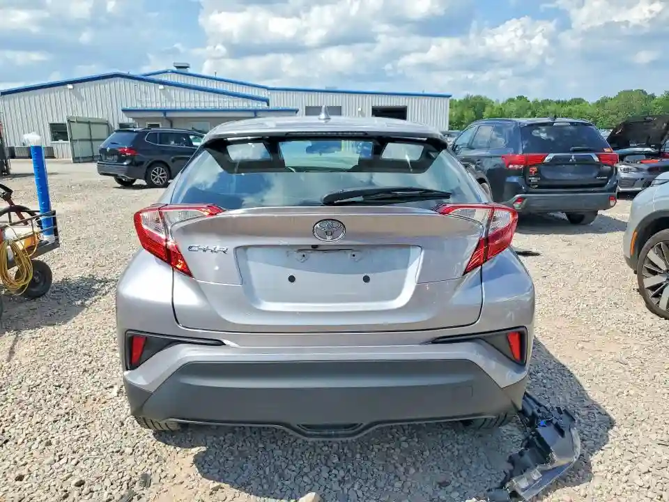 NMTKHMBX4LR110665 2020 TOYOTA C-HR-5