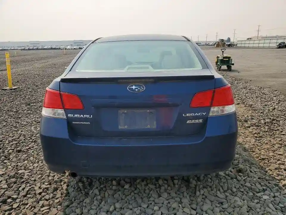 4S3BMCK67A3242770 2010 SUBARU LEGACY-5