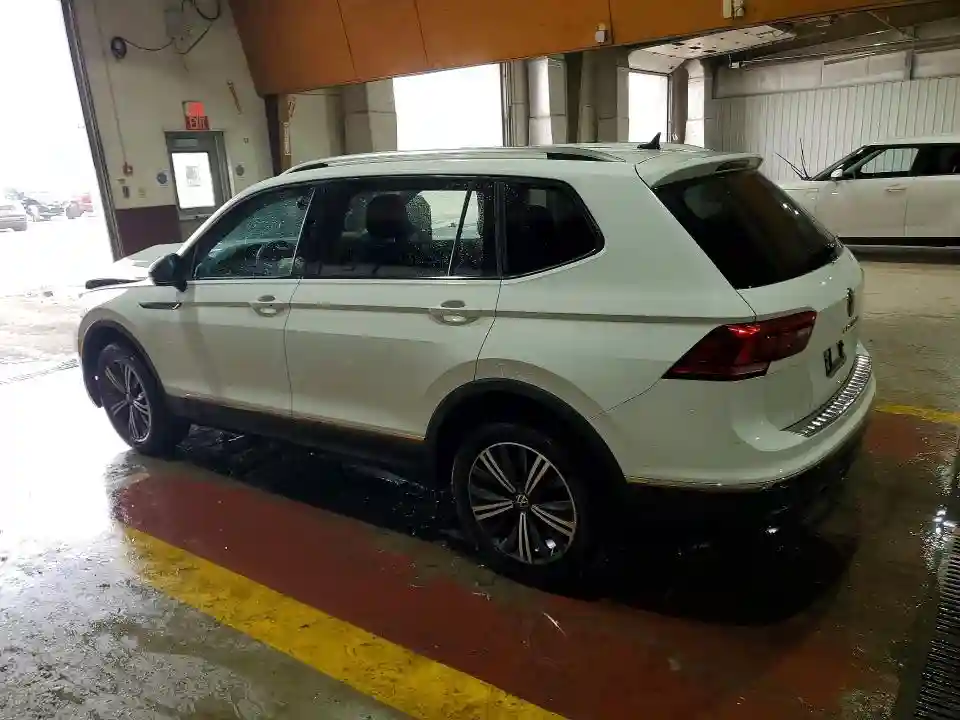 3VV6B7AX2RM224276 2024 VOLKSWAGEN TIGUAN-1