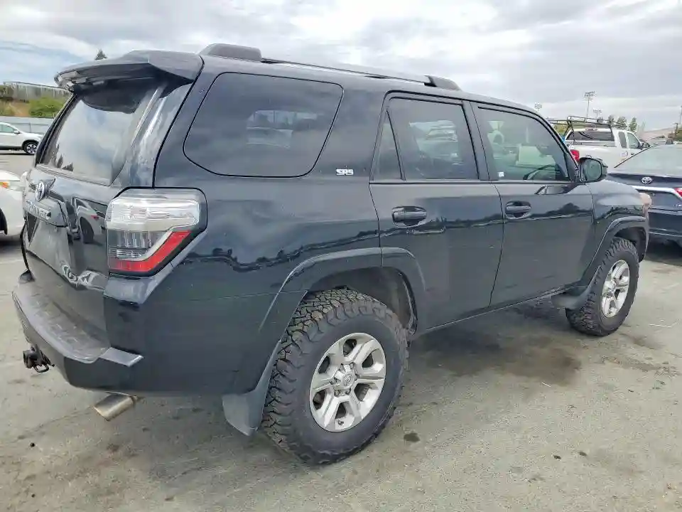 JTEMU5JR3M5886822 2021 TOYOTA 4RUNNER-2
