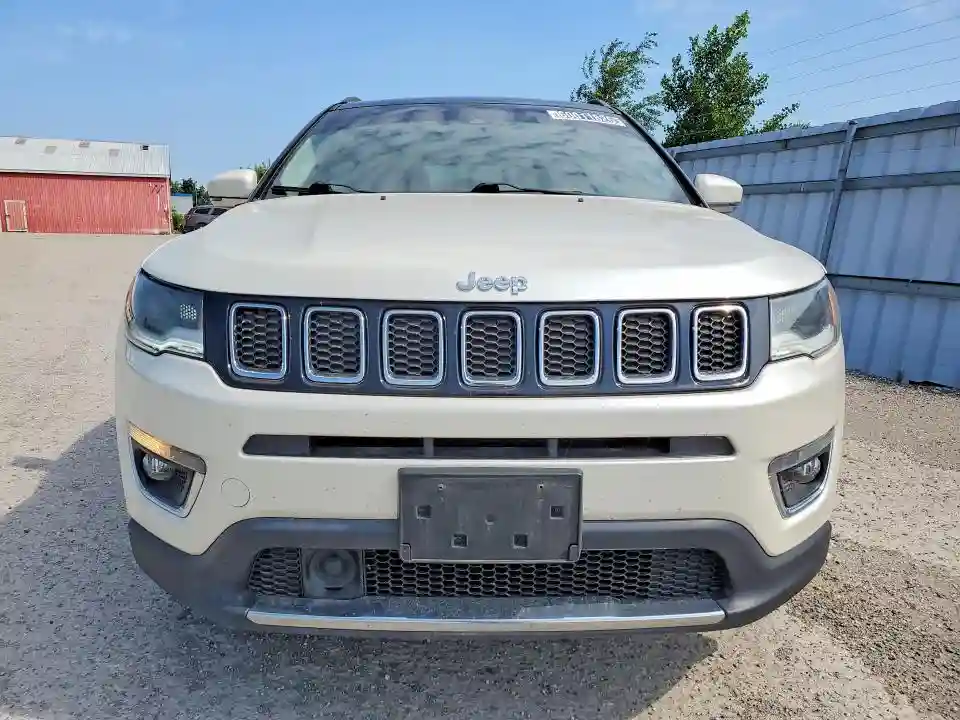 3C4NJDCB3JT417348 2018 JEEP COMPASS-4