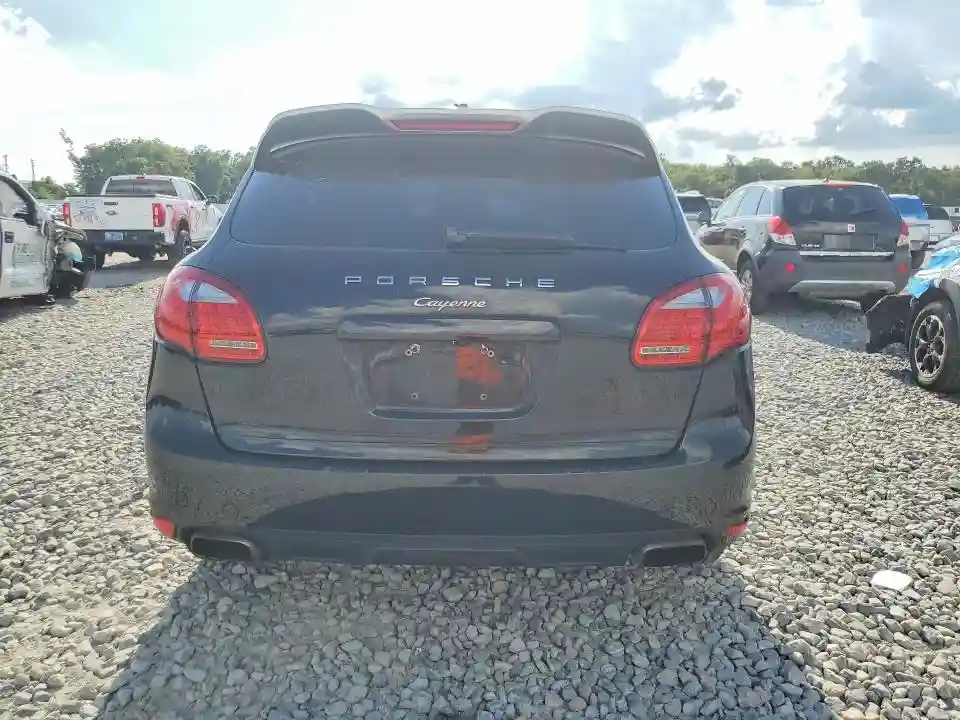 WP1AA2A25ELA97424 2014 PORSCHE CAYENNE-5