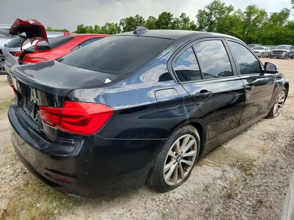 WBA8E1G58HNU13050 2017 BMW 3 SERIES-2