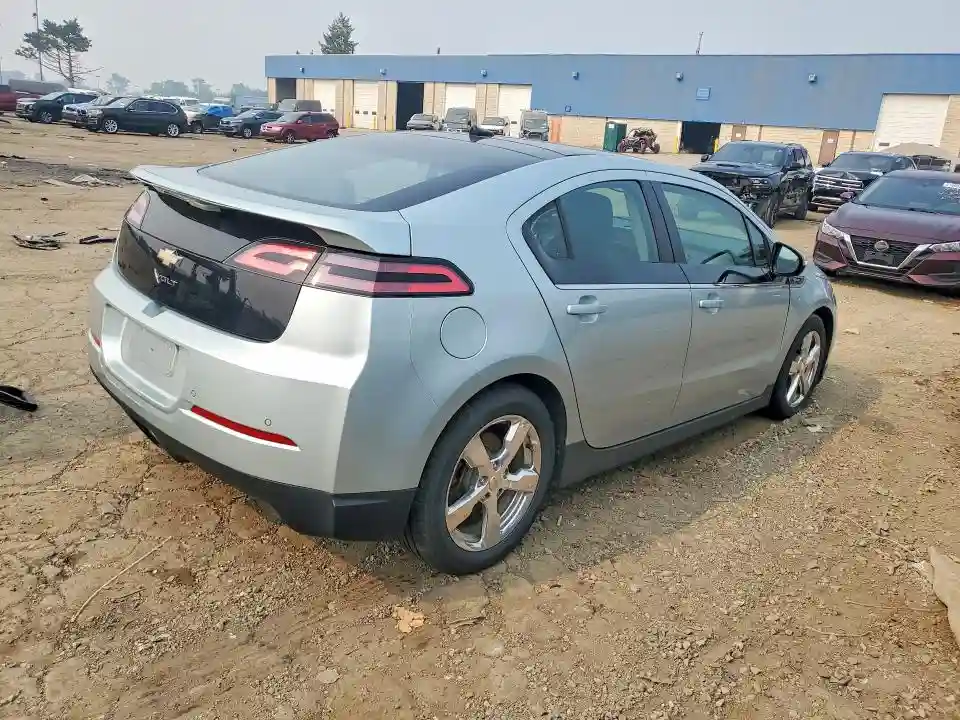 1G1RD6E4XBU101576 2011 CHEVROLET VOLT-2