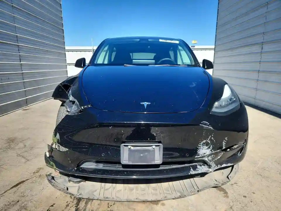 7SAYGDEE9NF481940 2022 TESLA MODEL Y-4