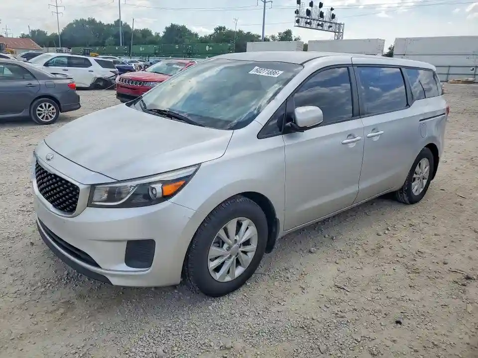 KNDMA5C18H6261174 2017 KIA SEDONA-0