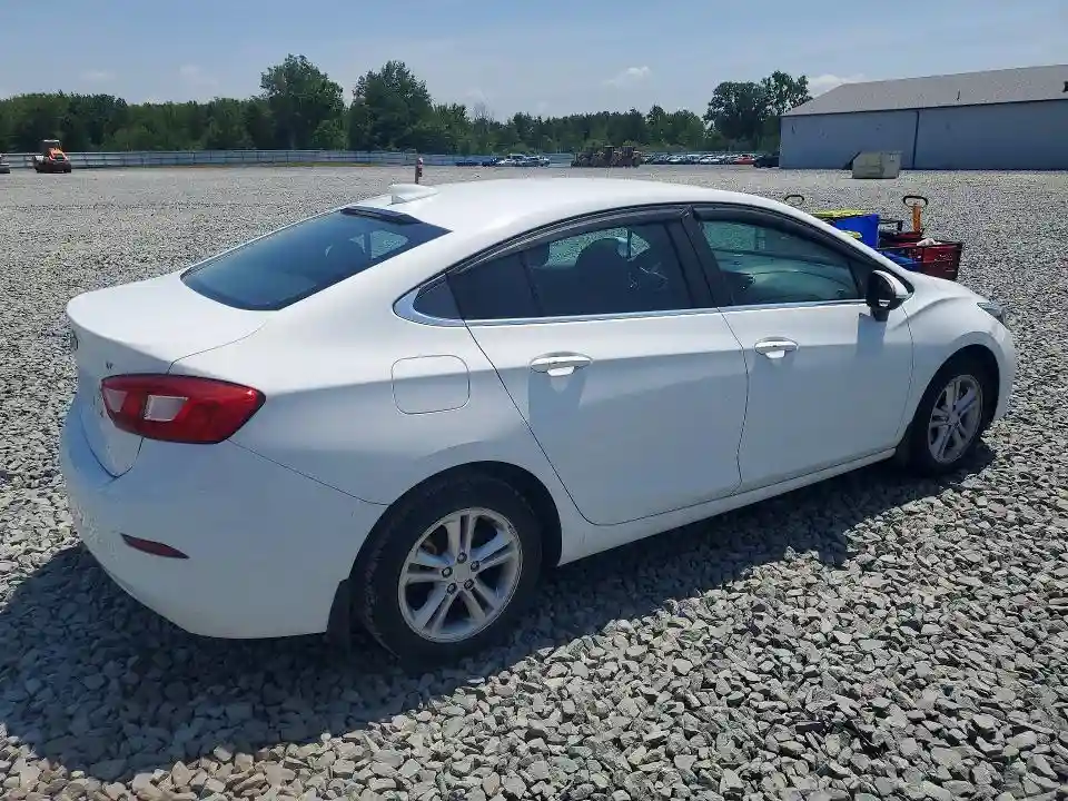 1G1BE5SM7H7270894 2017 CHEVROLET CRUZE-2