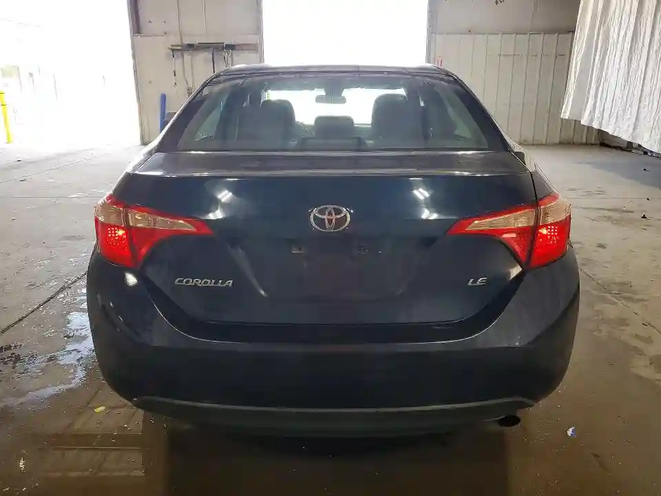 5YFBURHE5JP751944 2018 TOYOTA COROLLA-5