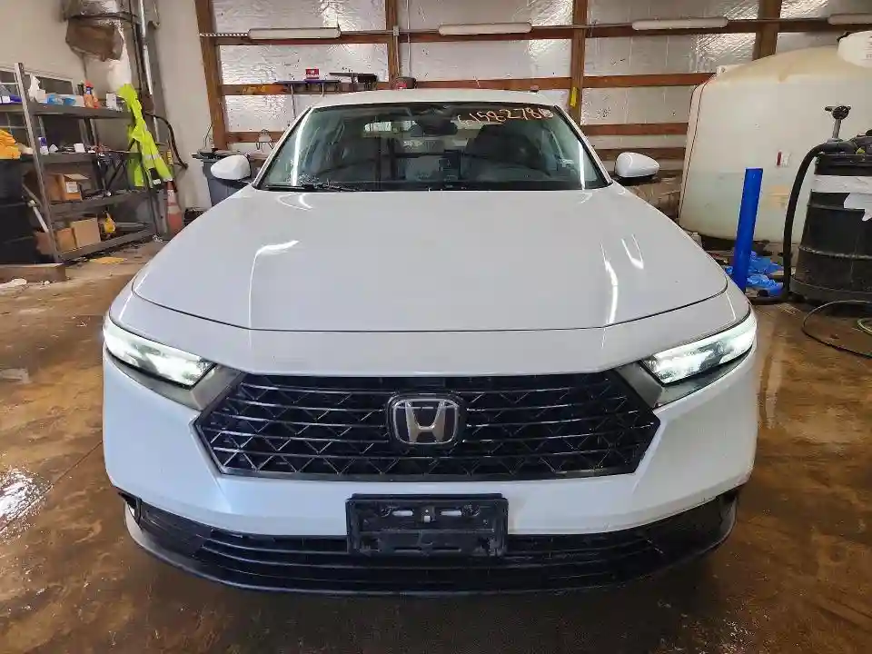 1HGCY1F27RA062556 2024 HONDA ACCORD-4