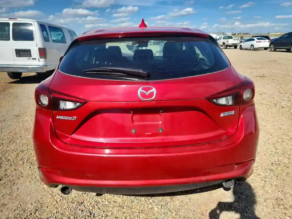 3MZBN1M37JM167942 2018 MAZDA 3-5