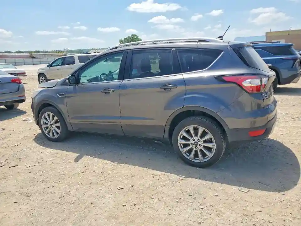 1FMCU9J9XJUB25046 2018 FORD ESCAPE-1