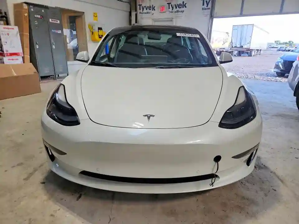 5YJ3E1EAXNF368698 2022 TESLA MODEL 3-4