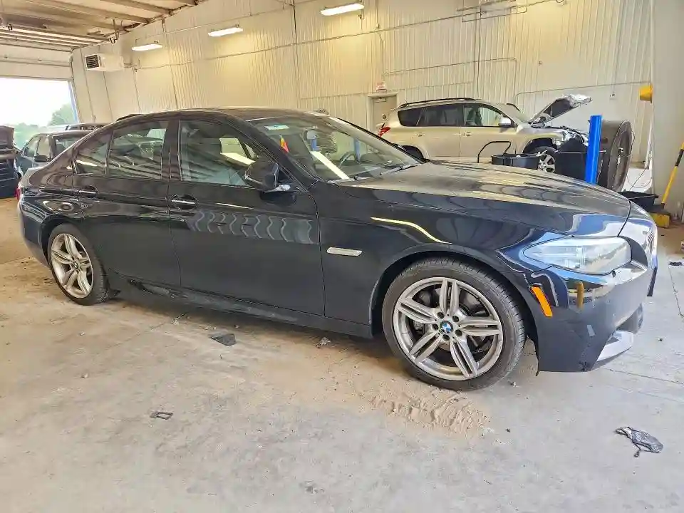 WBA5B3C54GG256651 2016 BMW 5 SERIES-3