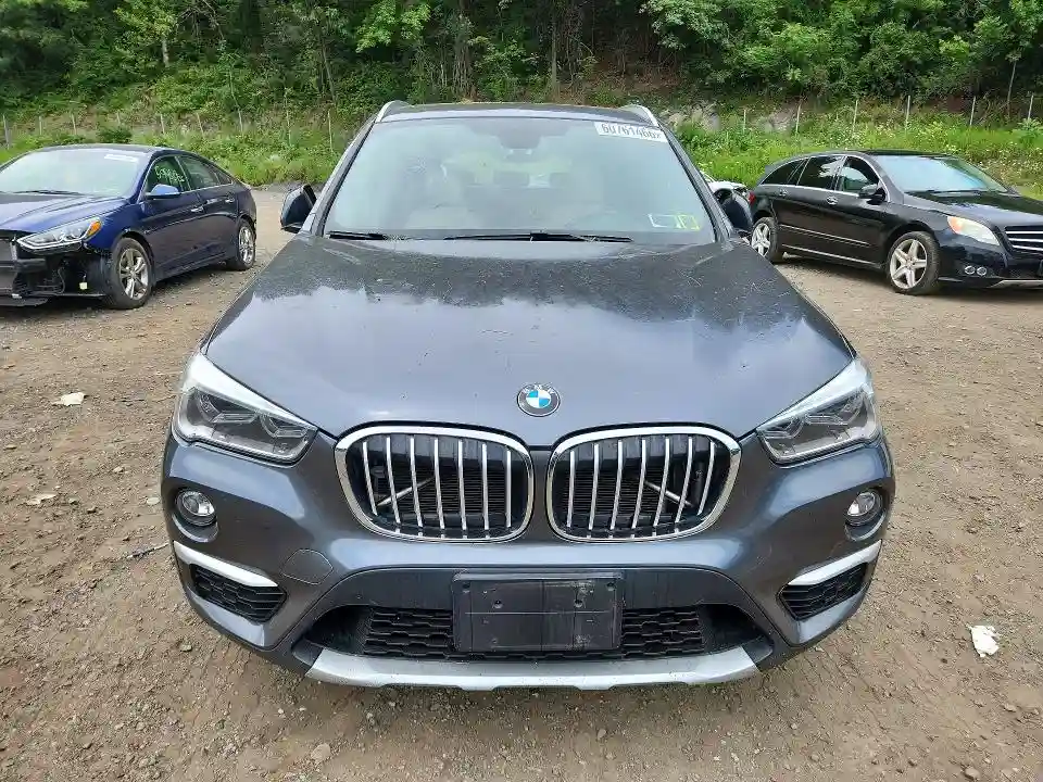 WBXHT3C31H5F79747 2017 BMW X1-4