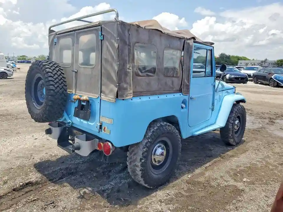 FJ4086969 1967 TOYOTA LAND CRUISER-2