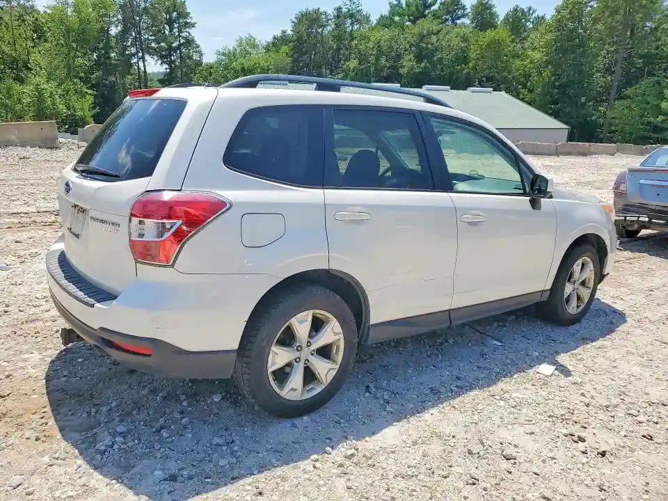 JF2SJADC1FH468587 2015 SUBARU FORESTER-2