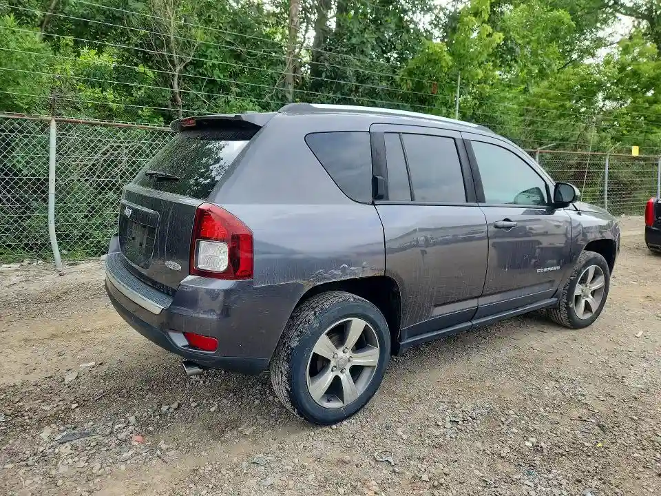 1C4NJCEA7GD806961 2016 JEEP COMPASS-2