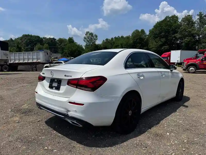 WDD3G4FB7KW010619 2019 MERCEDES-BENZ A-CLASS-3