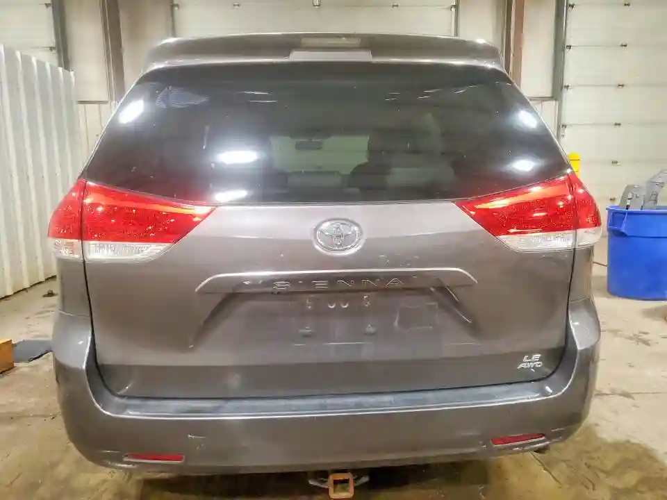 5TDJK3DC8DS069719 2013 TOYOTA SIENNA-5
