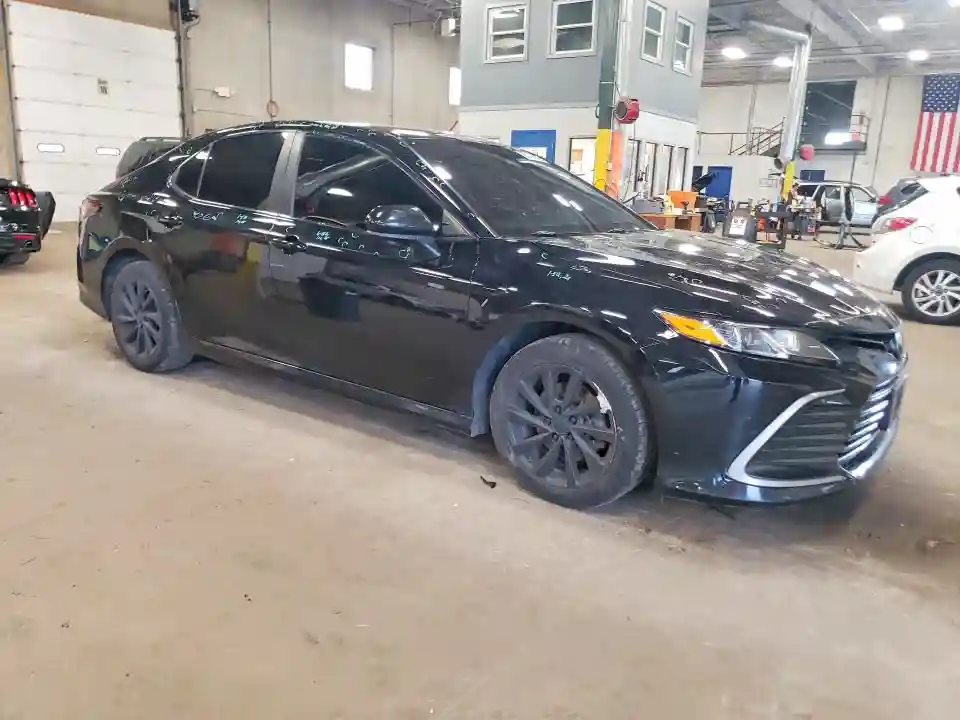 4T1C11BK0MU033444 2021 TOYOTA CAMRY-3