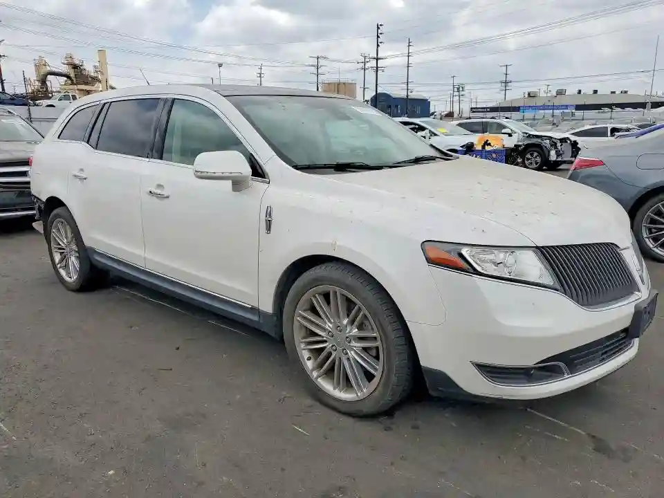 2LMHJ5AT5EBL57217 2014 LINCOLN MKT-3