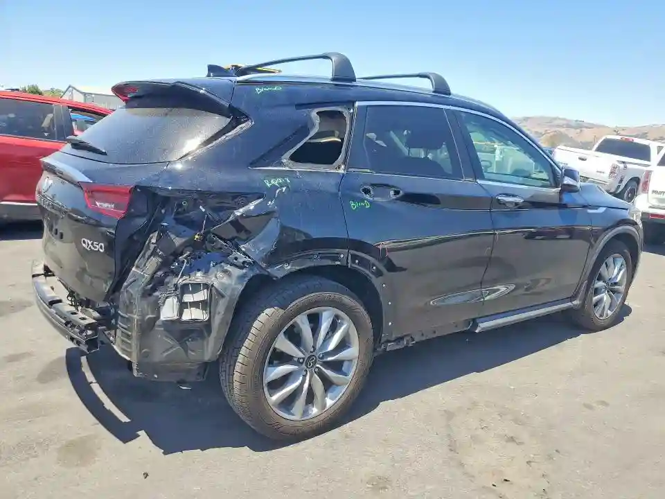 3PCAJ5BA3NF107945 2022 INFINITI QX50-2
