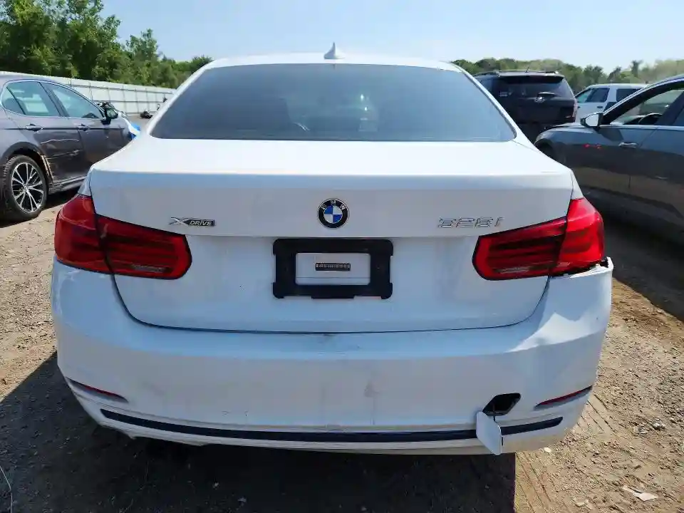 WBA8E3G57GNU05662 2016 BMW 3 SERIES-5