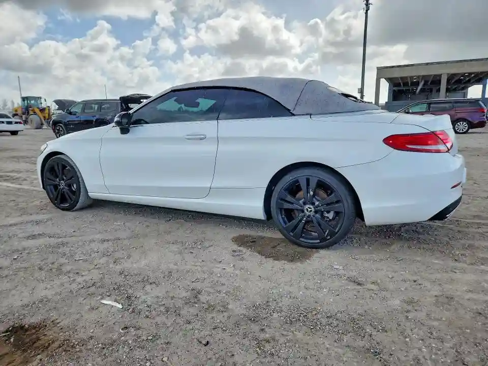 WDDWK4JB6HF518379 2017 MERCEDES-BENZ C-CLASS-1
