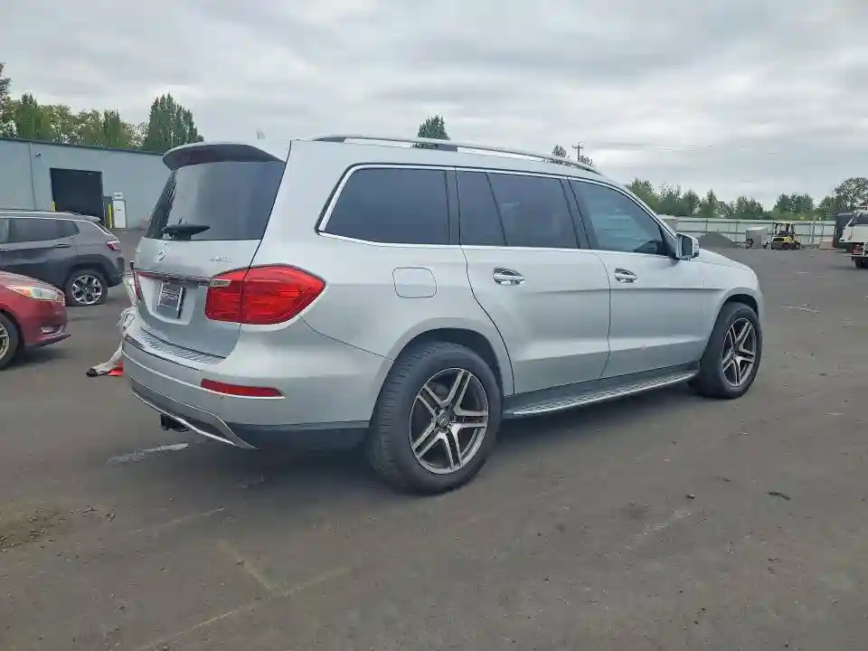 4JGDF7CE6DA251438 2013 MERCEDES-BENZ GL-CLASS-2