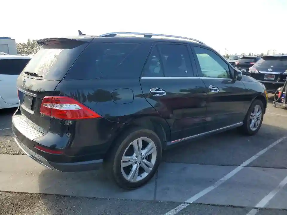 4JGDA5JB3FA593458 2015 MERCEDES-BENZ M-CLASS-2