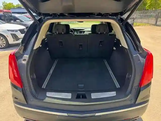 1GYKNERS6JZ139813 2018 CADILLAC XT5-5