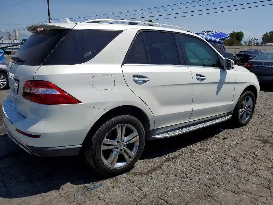 4JGDA5JB8DA100774 2013 MERCEDES-BENZ M-CLASS-2