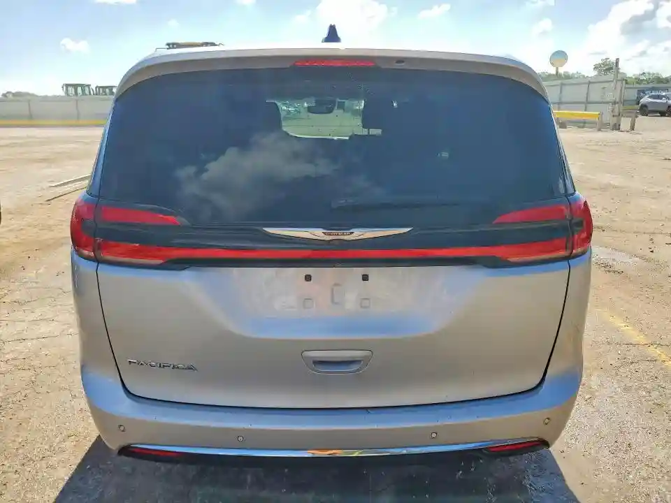2C4RC1BG2RR129570 2024 CHRYSLER PACIFICA-5