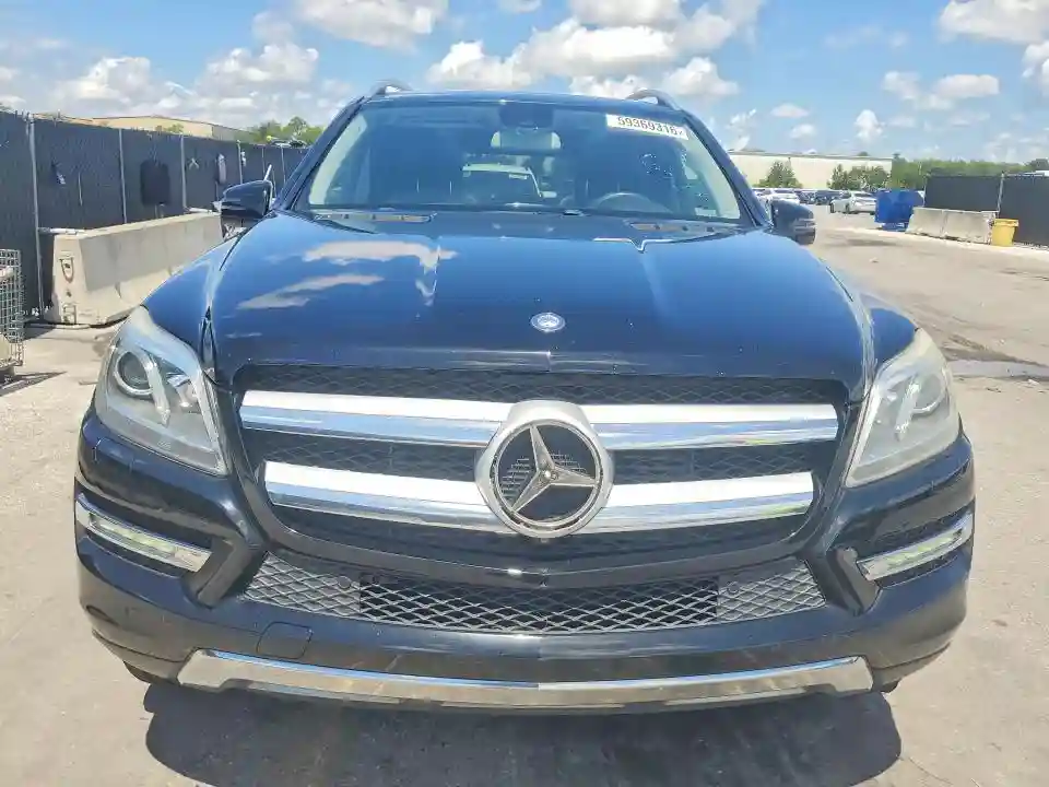 4JGDF2EE5FA512898 2015 MERCEDES-BENZ GL-CLASS-4