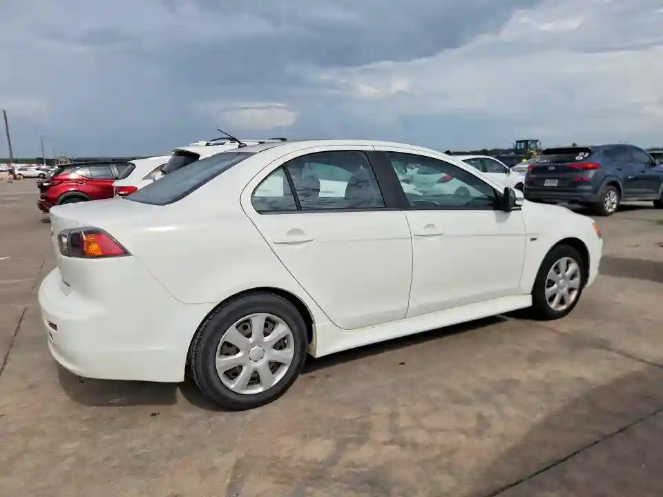 JA32U2FU7FU012889 2015 MITSUBISHI LANCER-2