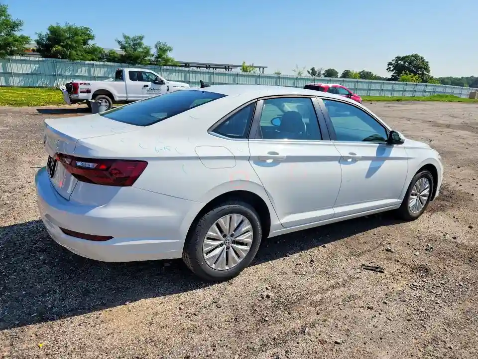 3VWC57BU8LM103947 2020 VOLKSWAGEN JETTA-2